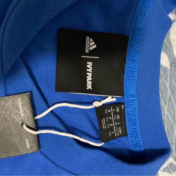 Ivy Park rodeo crop top - Picture 3 of 3